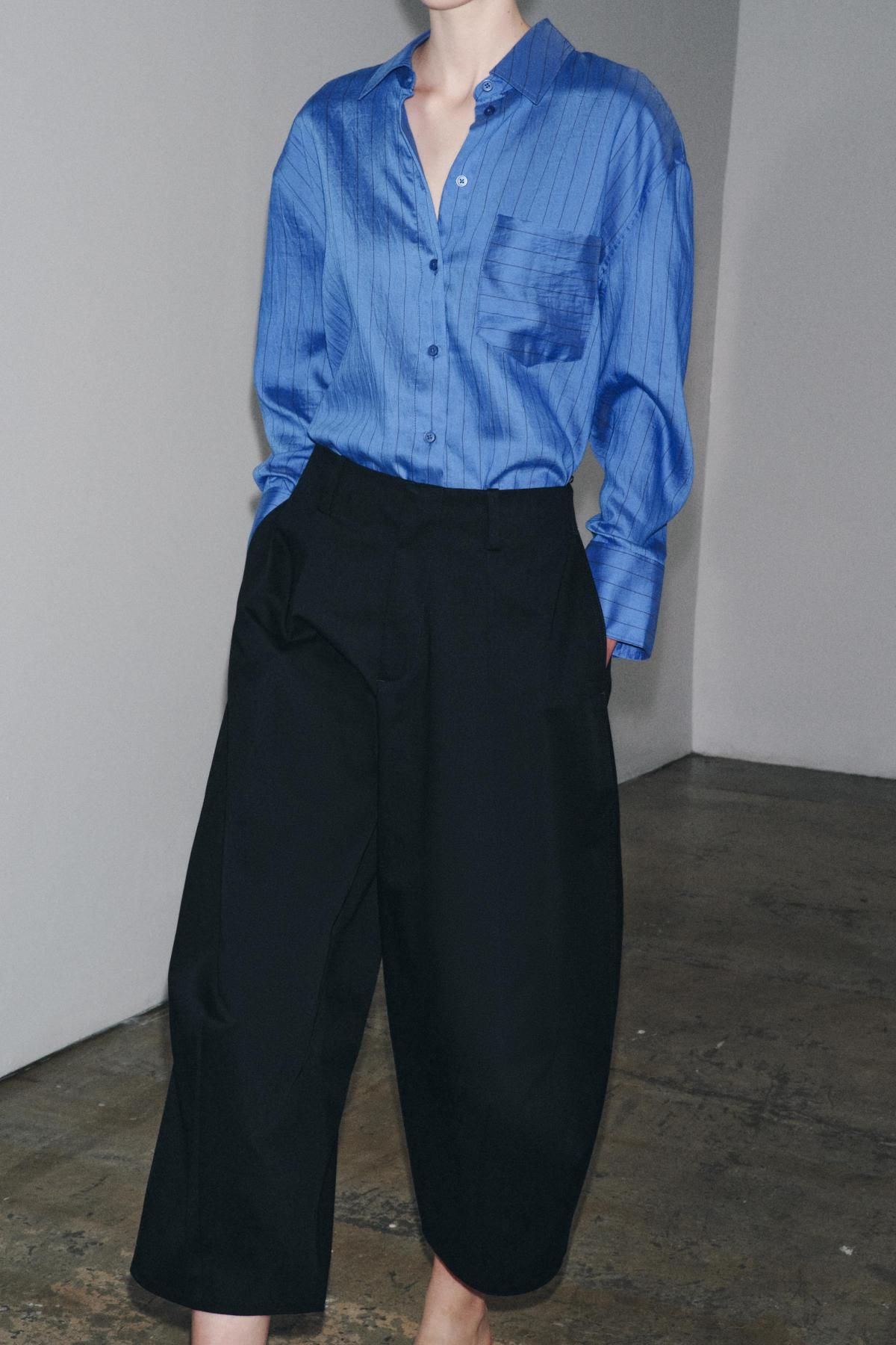 자라 트렌디 하이웨이스트 크롭 벌룬 니트 팬츠 8357/538 NAVY BLUE - 상세 이미지 4