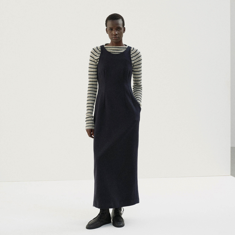 오라리 우먼즈 원피스 TENSE WOOL DOUBLE CLOTH SLEEVELESS DRESS 25FW - 상품 이미지