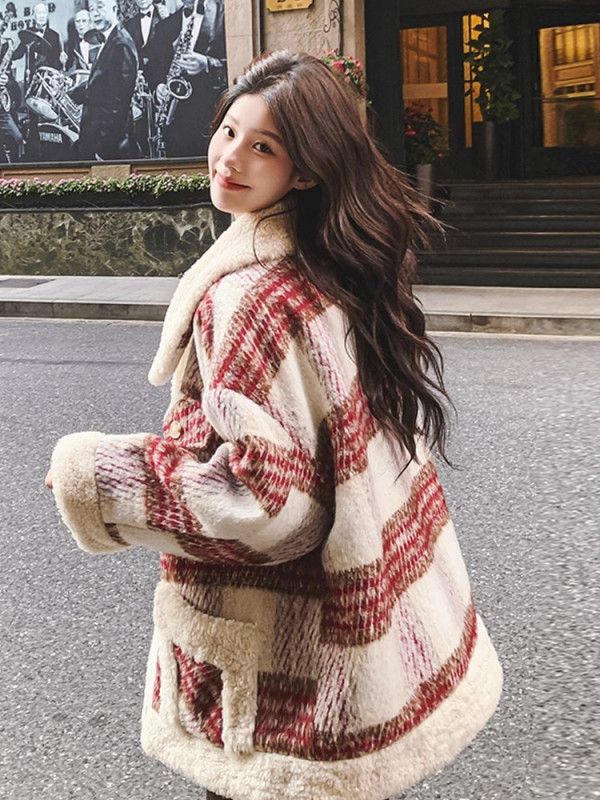 여성 램스울 롱코트 가을용 체크패턴 클래식한 영국풍 디자인 따뜻한 착용감 데일리 아우터 고급스러운 스타일 - 상세 이미지 3
