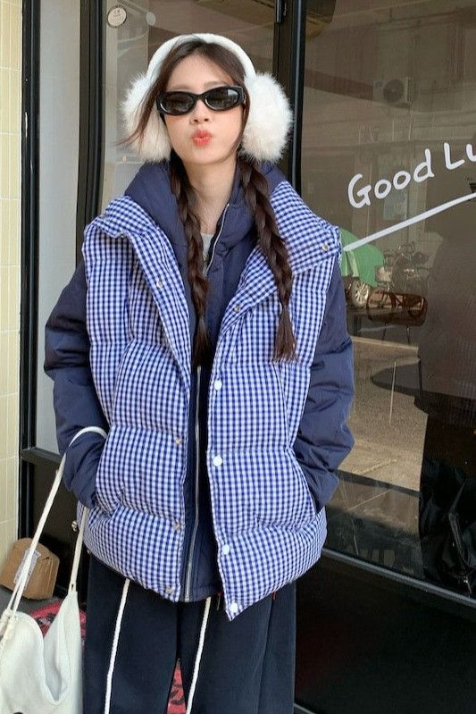 여성 겨울 패딩 조끼 두꺼운 블루 플레드 자켓 따뜻한 아웃도어 스타일 캐주얼한 착용감 활용도 높은 외출용 보온성 좋은 이미지 6