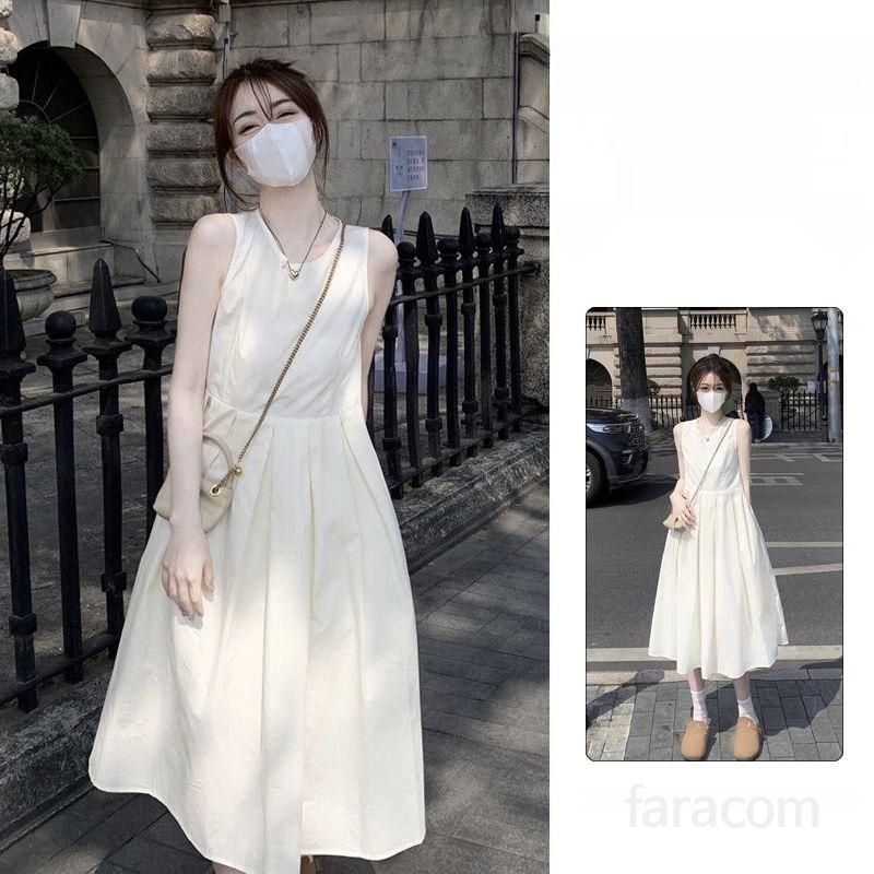 민소매 화이트 원피스 슬림핏 여성 여름 시원한 스타일 데일리룩 프렌치 감성 휴양지원피스 바캉스룩 매력적인 디자인 - 상품 이미지