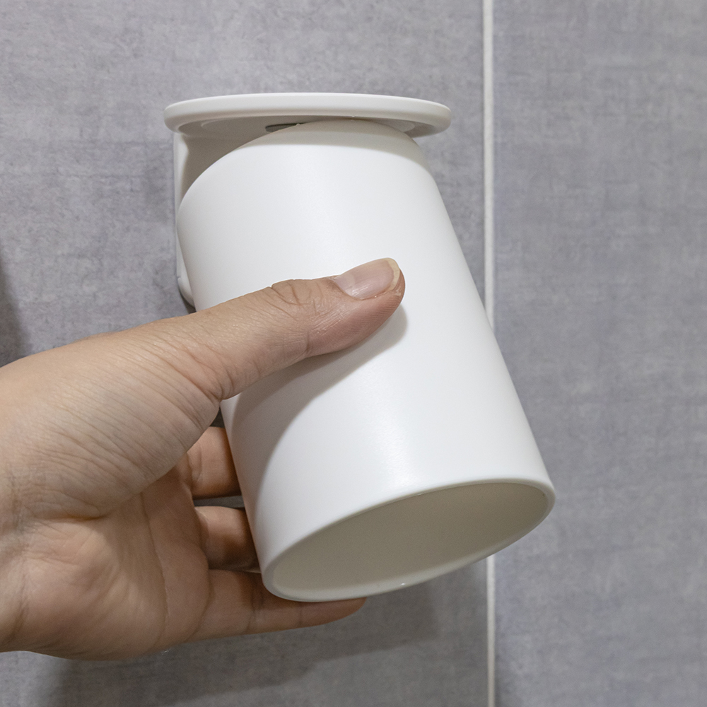 살림공간 자석 양치컵 거치대 공중부양 제품 이미지