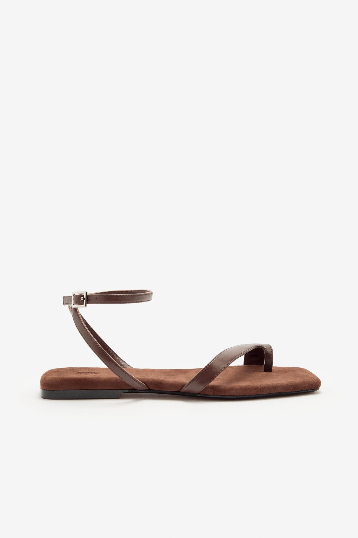 자라 프리미엄 스플릿스웨이드 스트랩 샌들 4608/510 BROWN - 메인 이미지