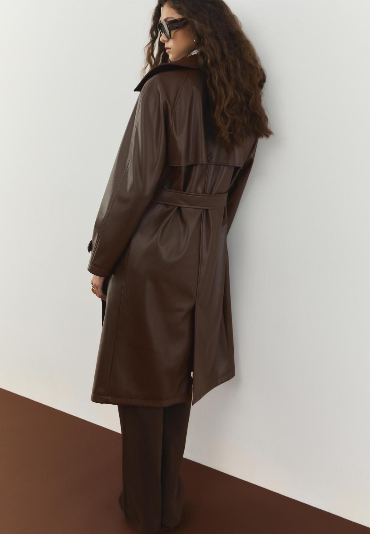 스트라디바리우스 페이크레더 더블 롱 벨트 트렌치코트 5802/638 BROWN - 상세 이미지 4