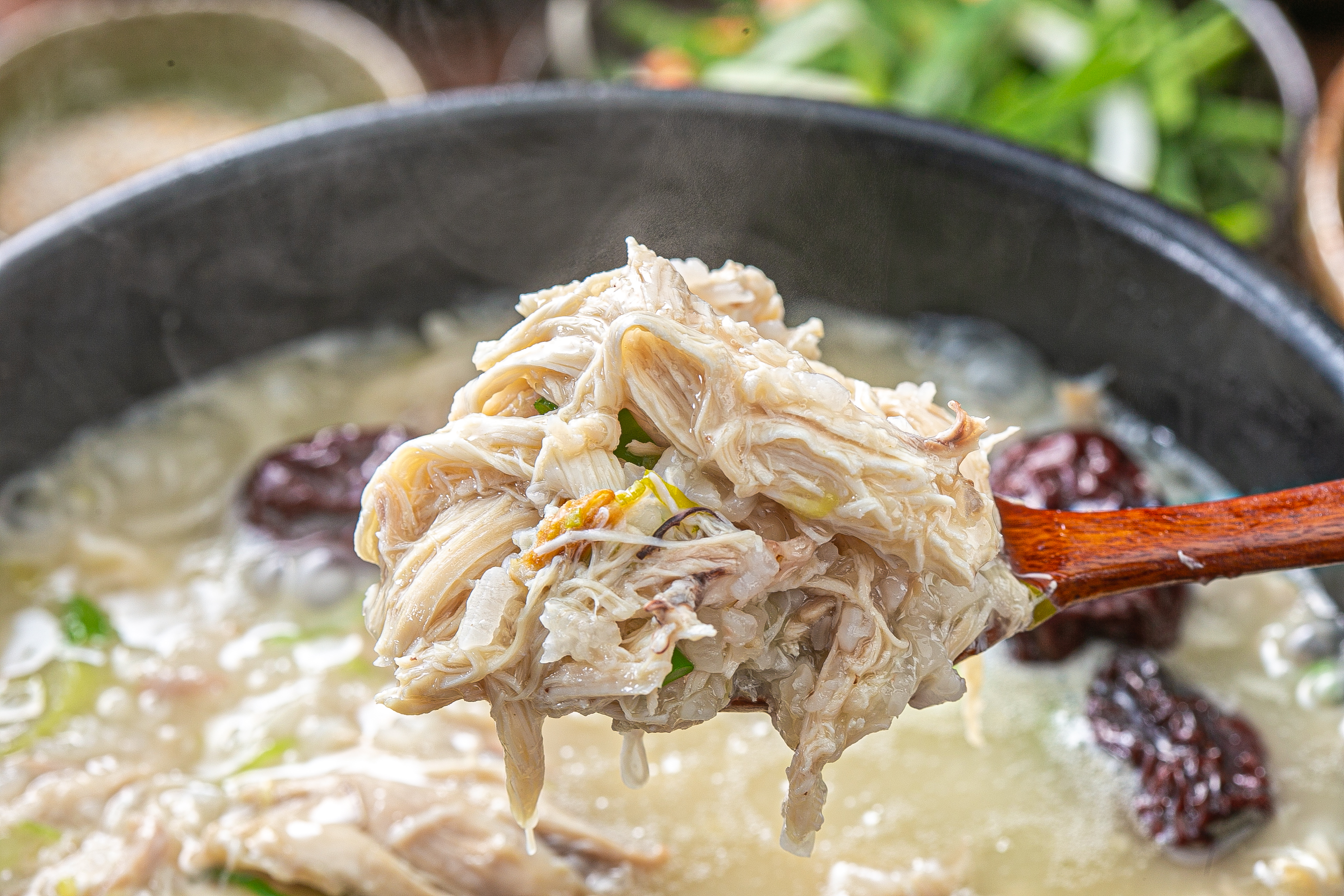 제철밥상 100% 국내산 수제 삼계탕 1.3kg - 상세 이미지 4