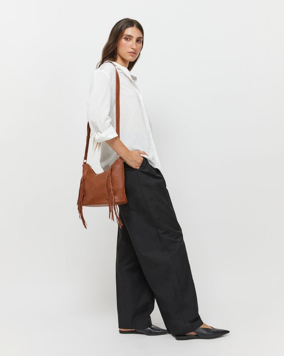 미사코 보헤미안 프린지 레더라이크 숄더백 Evi-5100079118011 CAMEL - 상세 이미지 3