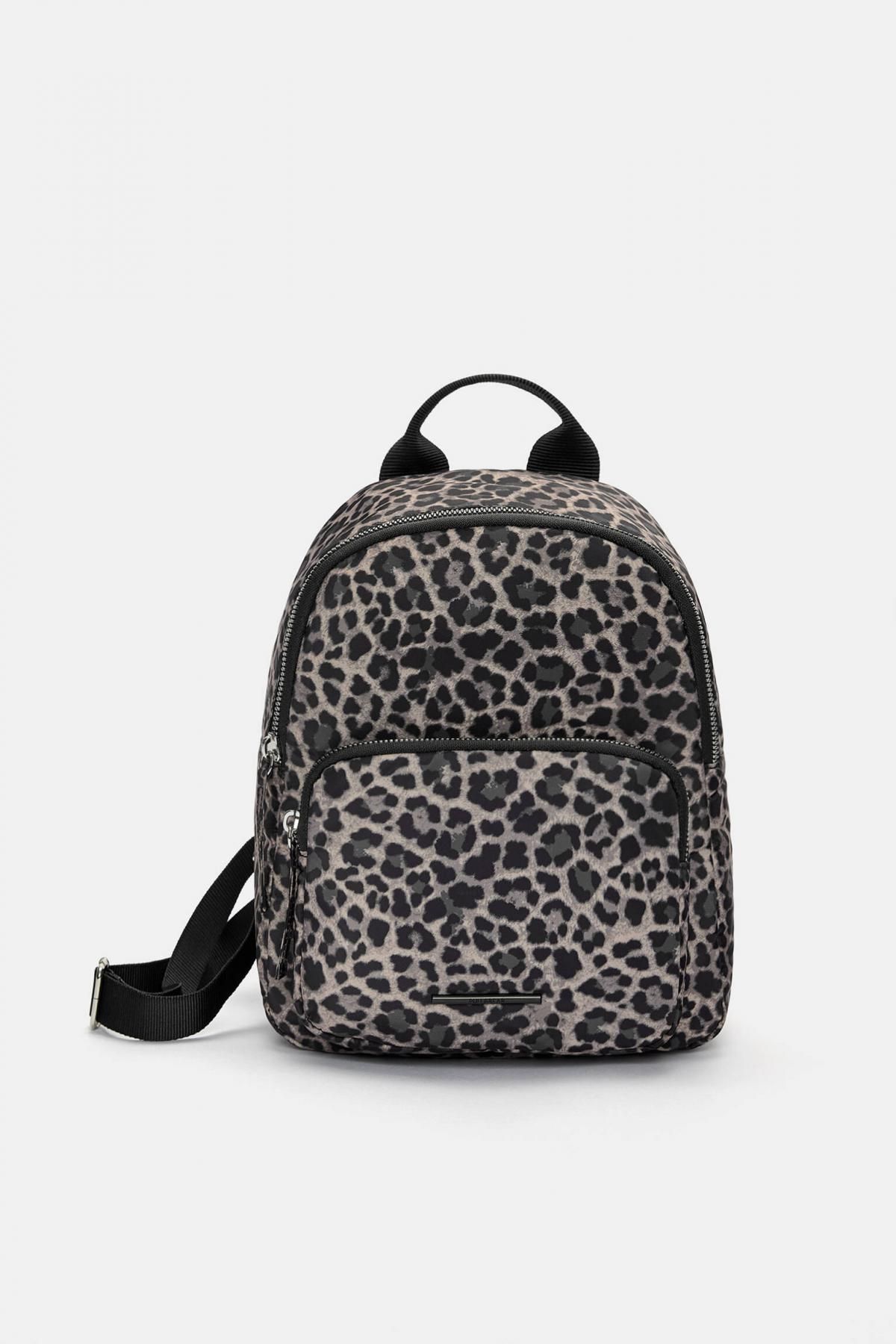 풀앤베어 애니멀패턴 나일론 레오파드 백팩 4182/640 LEOPARD - 메인 이미지