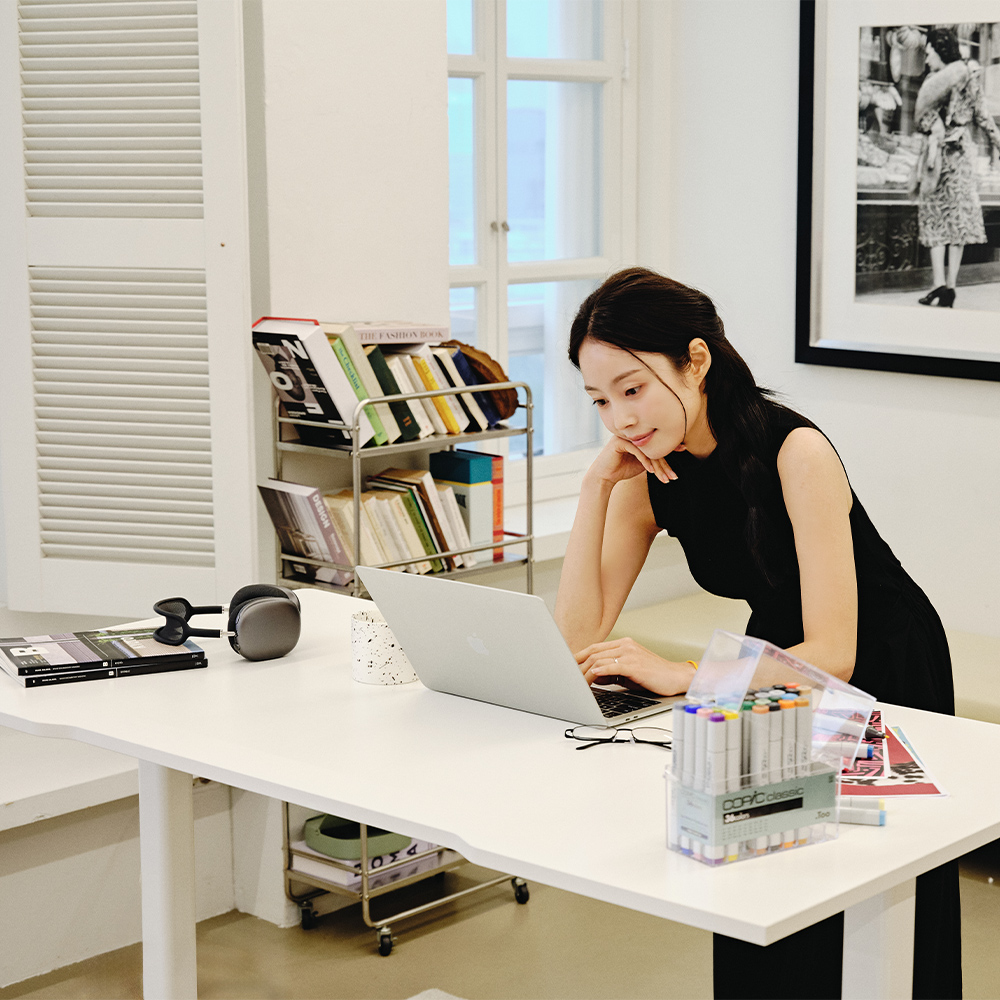 제닉스 오비스 모션데스크 EL 전동 1400 x 750 높이조절 모션데스크