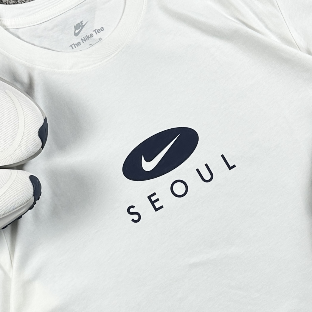 나이키 반팔티 서울 스우시 프린팅 커플 티셔츠 화이트 이미지 2