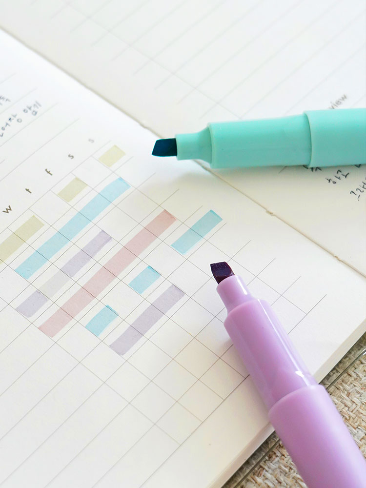 리훈 톤다운캄다운 하이라이터 연한 형광펜 4색 세트 암기펜