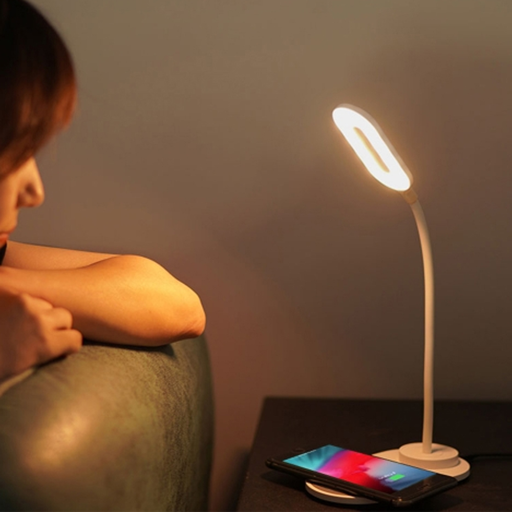 LED 책상 스탠드 조명 무선 충전 독서등 공부 독서실 이미지 7
