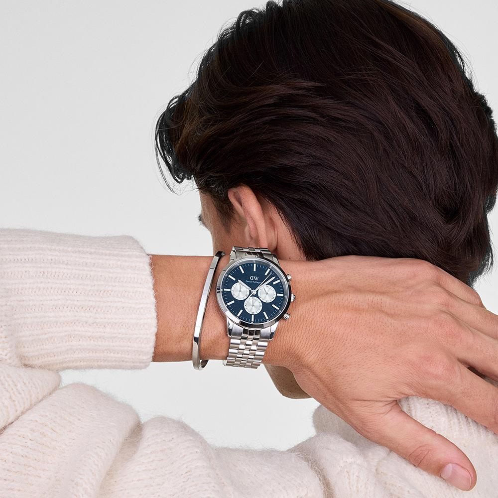 다니엘 웰링턴 ICONIC CHRONOGRAPH LINK 청판 크로노그래프 클래식 메탈시계 - 상세 이미지 2