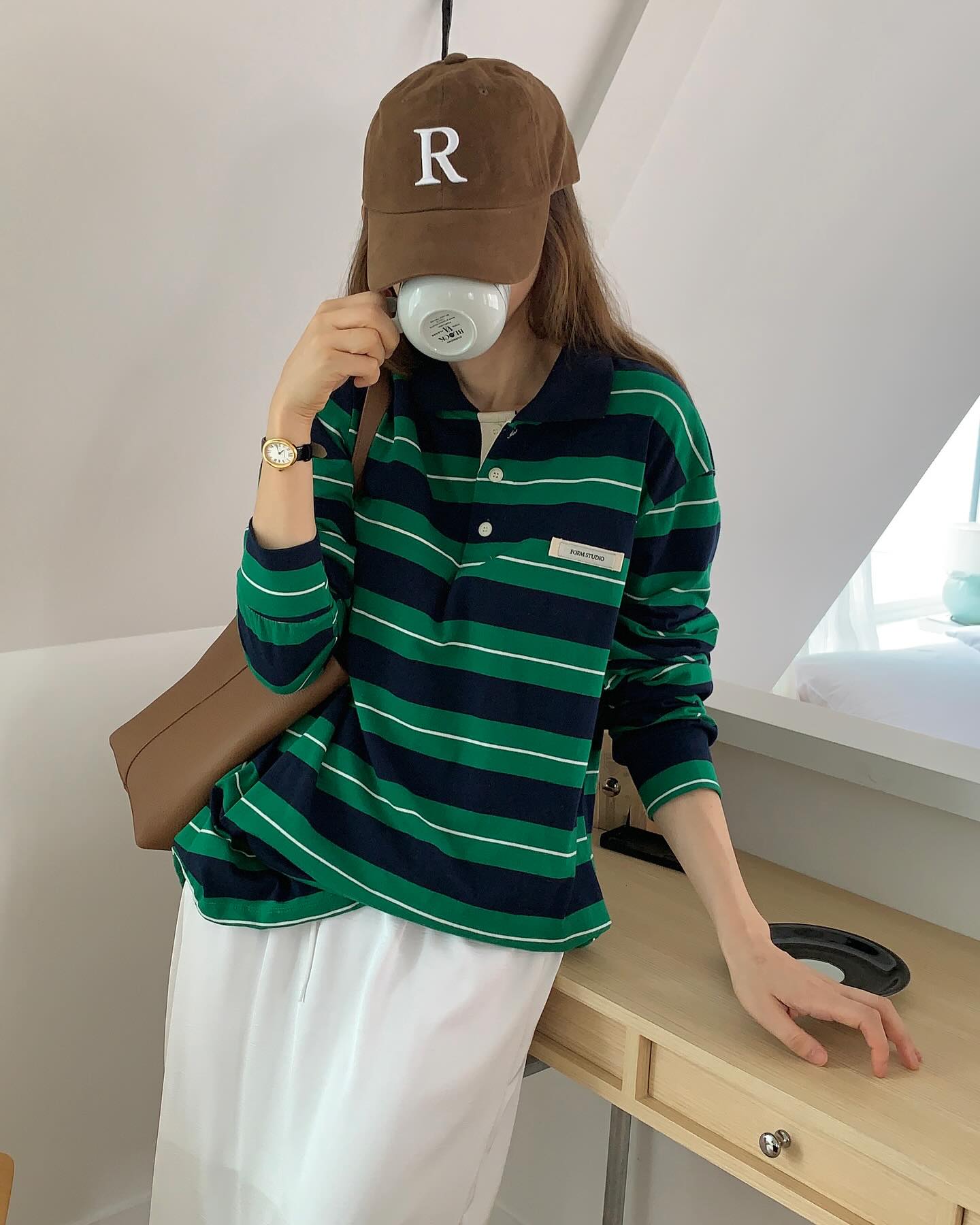 폼스튜디오 멀티 컬러 카라 로고 하프 맨투맨 티셔츠 럭비티 이미지 6