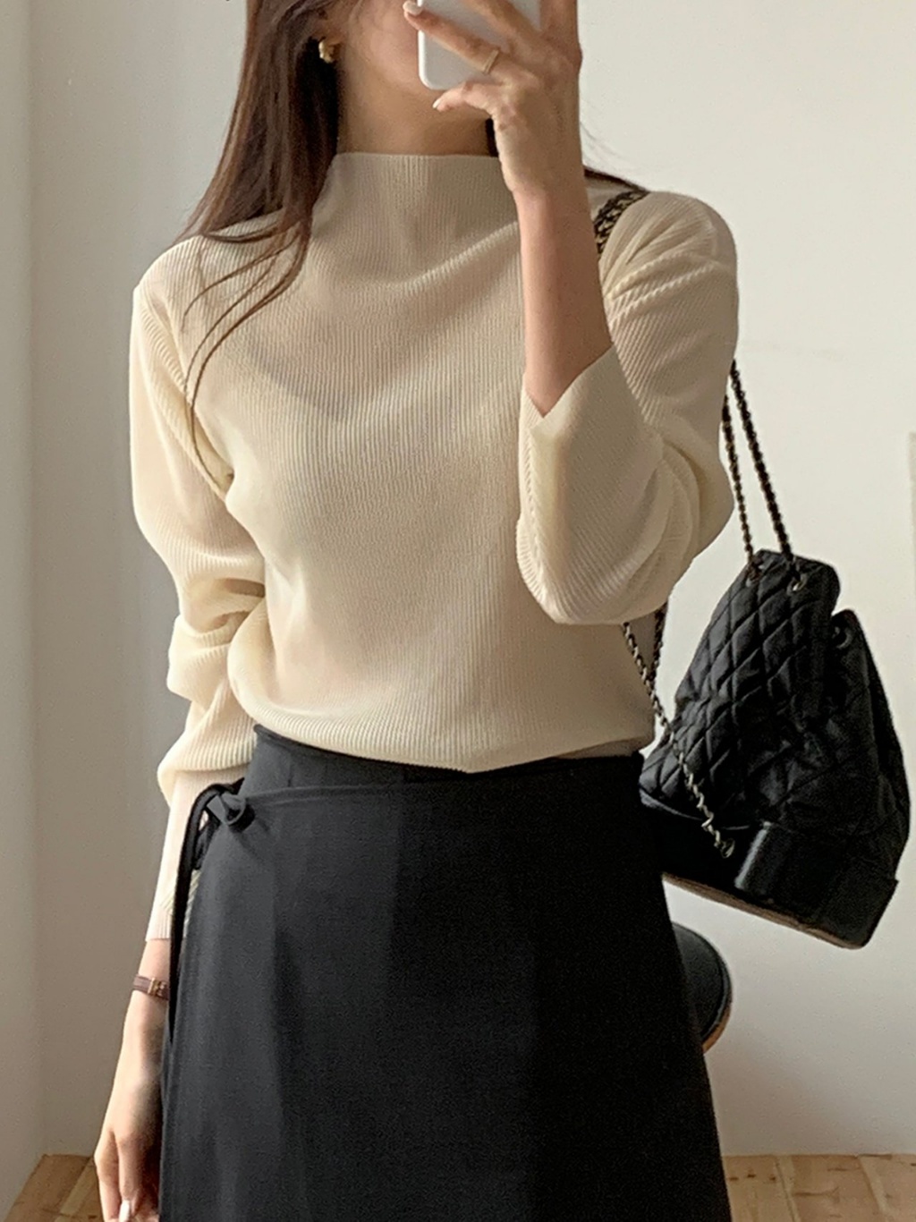 모크넥 플리츠 주름 블라우스 브라운 네이비 반목 긴팔 여자 가을 하객룩