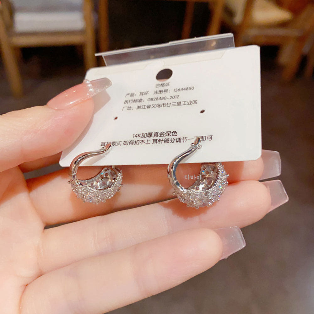 크리스탈 큐빅 14K 고급스러운 볼륨 링 귀걸이 드레스 볼드 이어링 - 상세 이미지 2