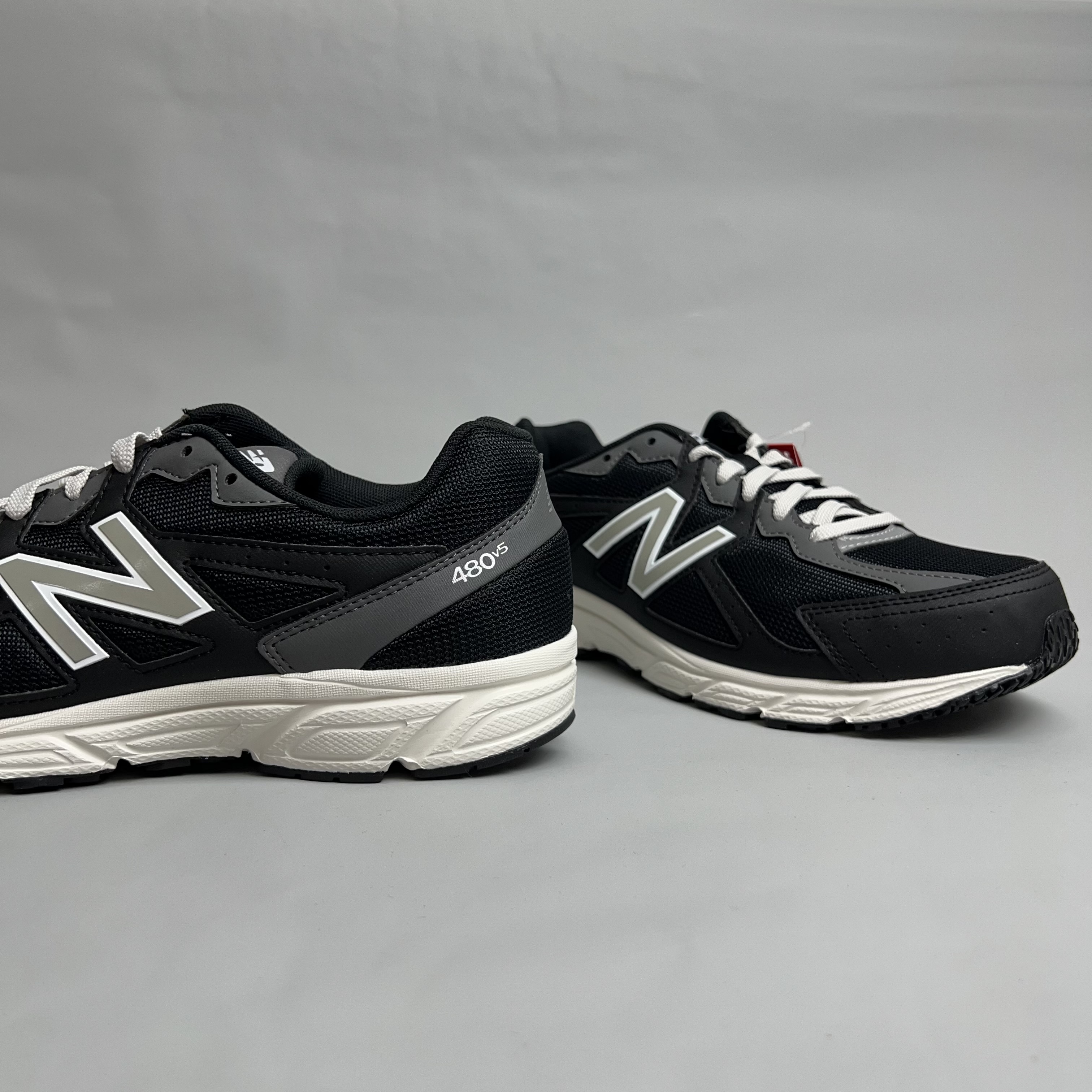 뉴발란스 480 런닝화 4E 발볼넓은 운동화 가벼운 조깅화 와이드 블랙 화이트