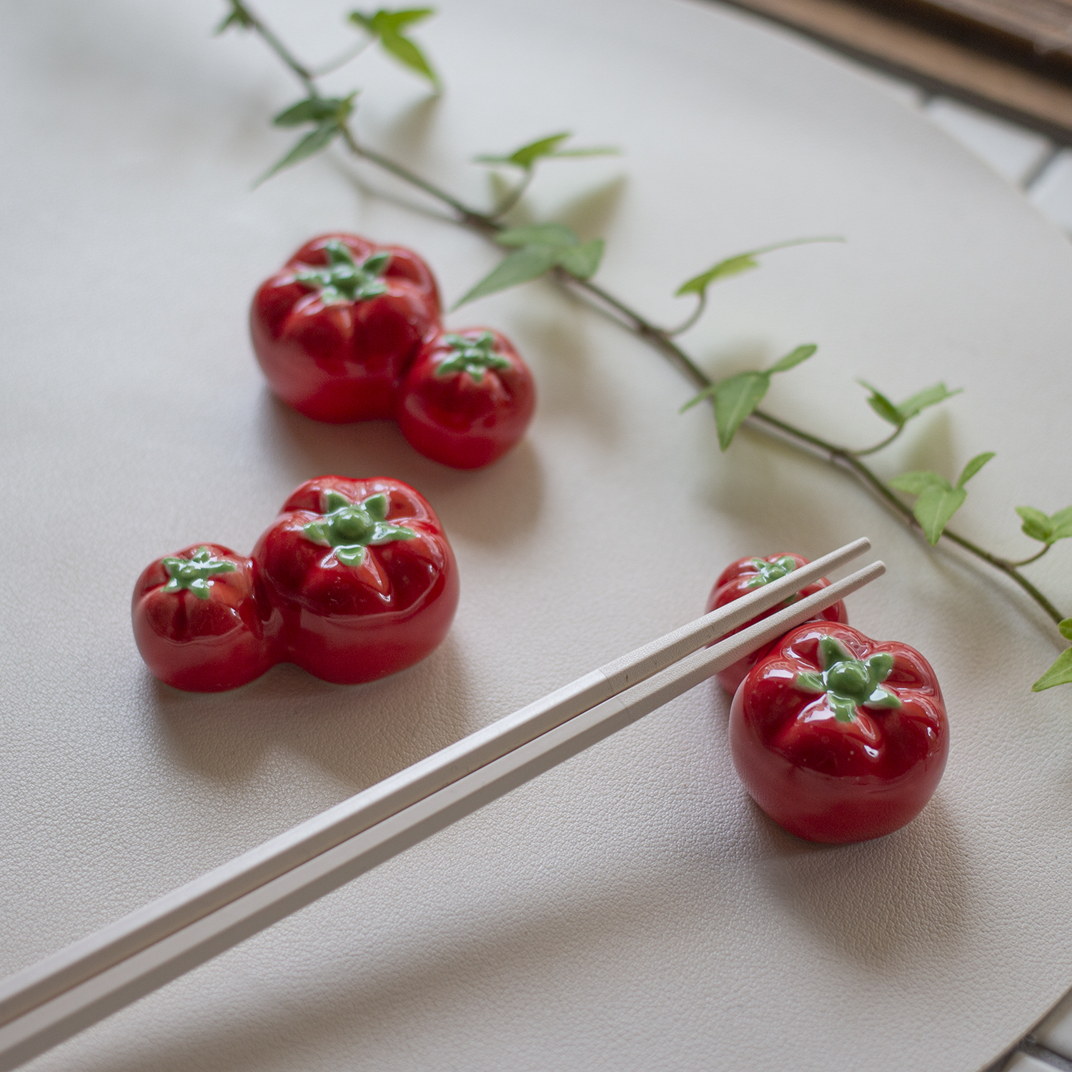 토마토 도자기 젓가락 받침 - 메인 이미지
