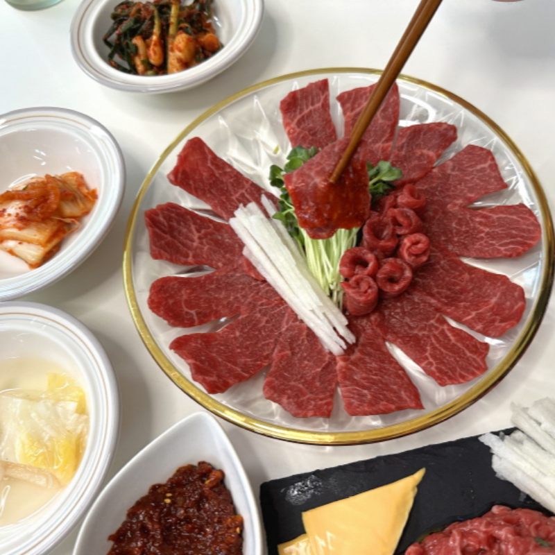 당일도축 한우 육사시미 200g 과 뭉티기 소스 50g[생고창고] - 상세 이미지 3