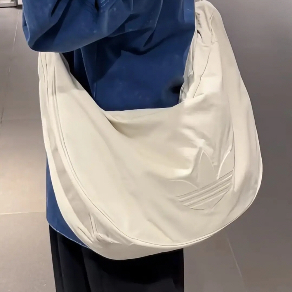 아디다스 오리지널 크로스 볼링 백 베이지 블랙 브라운 JX4076 - 상세 이미지 3