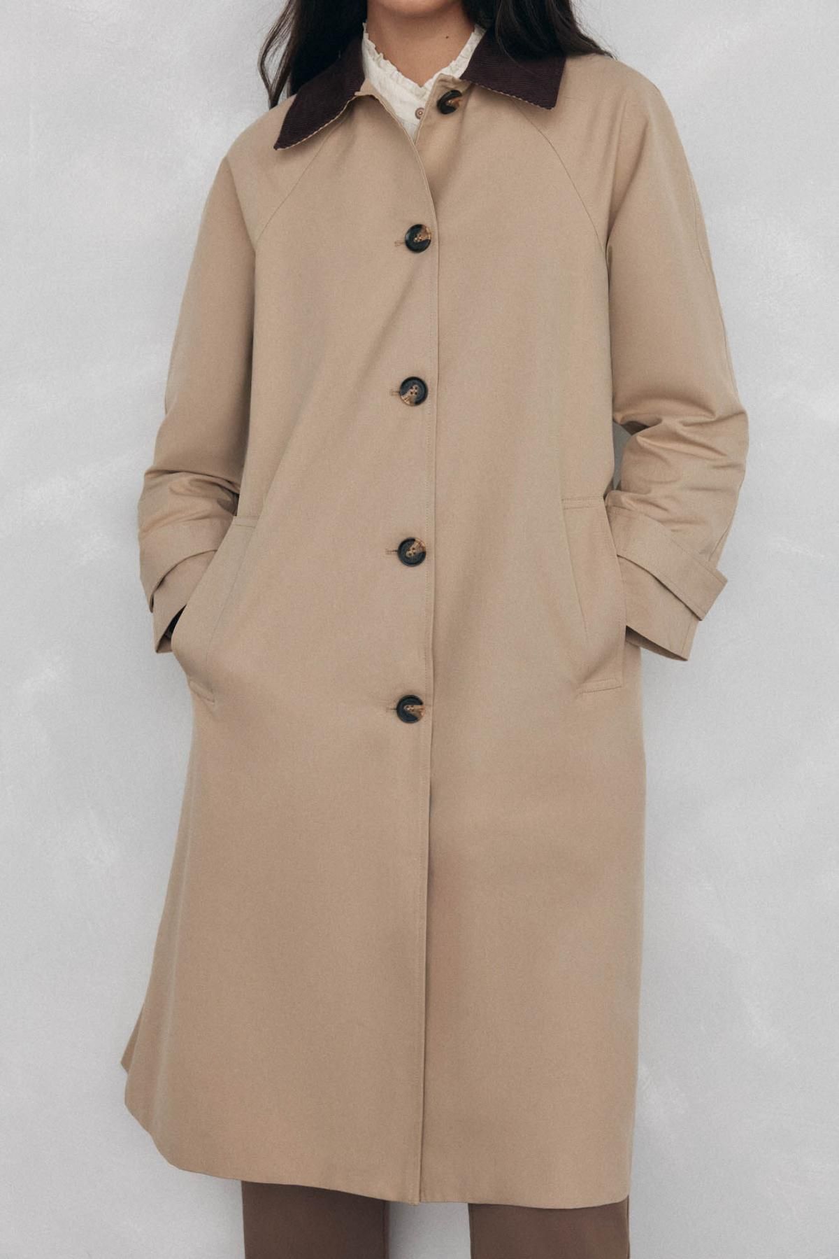 페드로 델 이에로 코듀로이 칼라 클래식 롱 트렌치코트 8572318 BEIGE - 상세 이미지 5