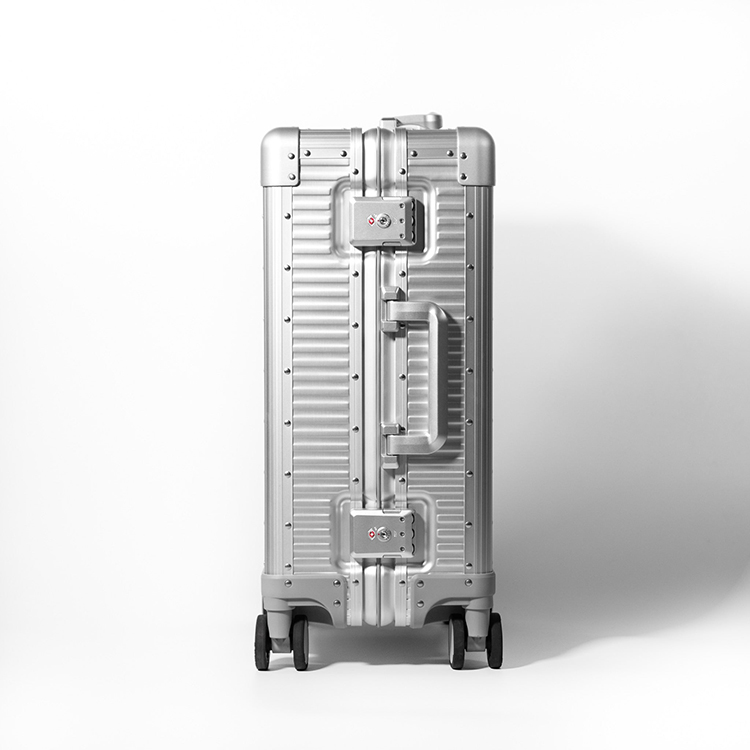 일본 오센틱 오퍼스 50.8cm(20인치) 60.95cm(24인치) 알루미늄 캐리어 - 상세 이미지 4