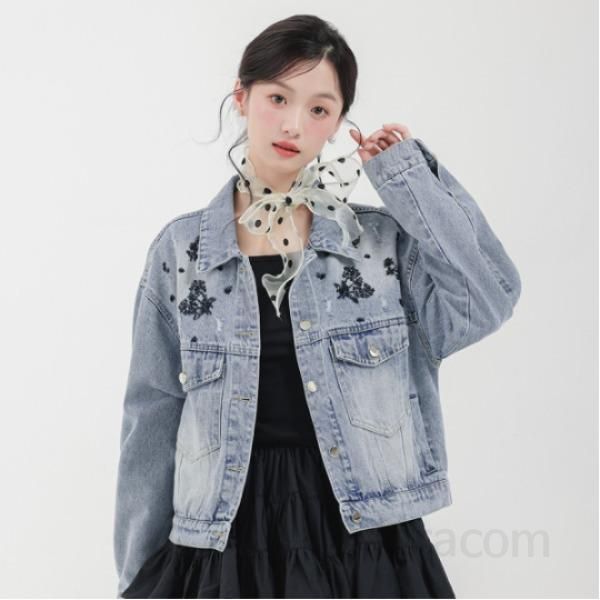 여성 루즈핏 레트로 자수 데님 재킷 오버핏 홍콩 스타일 가을 데일리 청자켓 캐주얼 패션 트렌디한 디자인 편안한 착용감 - 상품 이미지