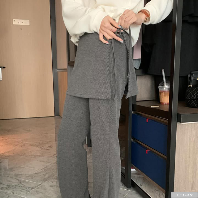 래블 투웨이 랩 부츠컷 니트 팬츠 3col 가을 봄 스커트 세트 골지 트레이닝 제이플로우 - 상품 이미지