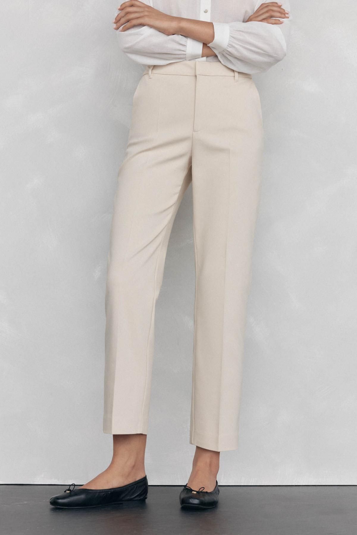 페드로 델 이에로 테크니컬 클래식 스트레이트 팬츠 7602517 BEIGE - 메인 이미지
