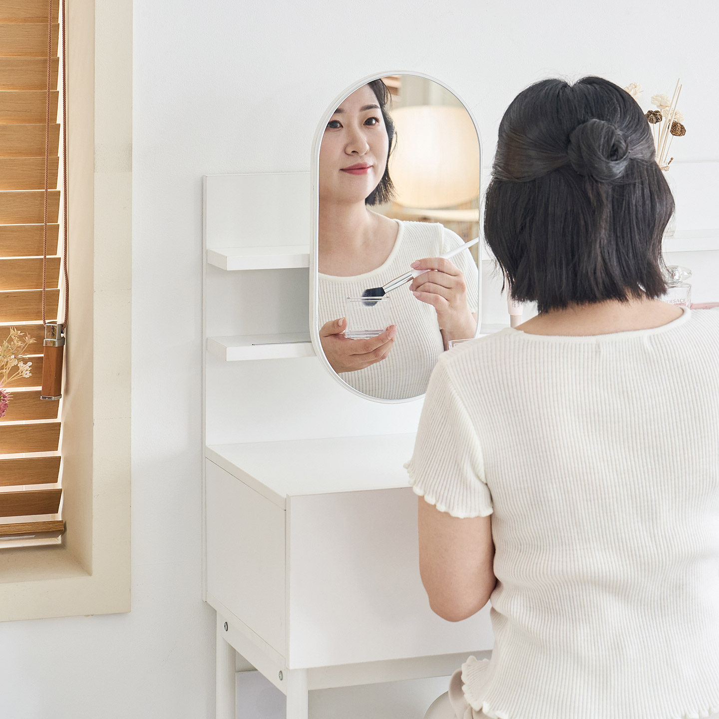 모디카 엘리 슬라이딩 거울 화장대 600 스툴포함 화이트 - 상세 이미지 4