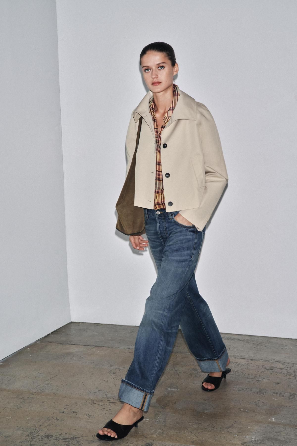 자라 테크니컬 코튼 블렌드 숏 트렌치코트 3833/245 BEIGE - 상세 이미지 2