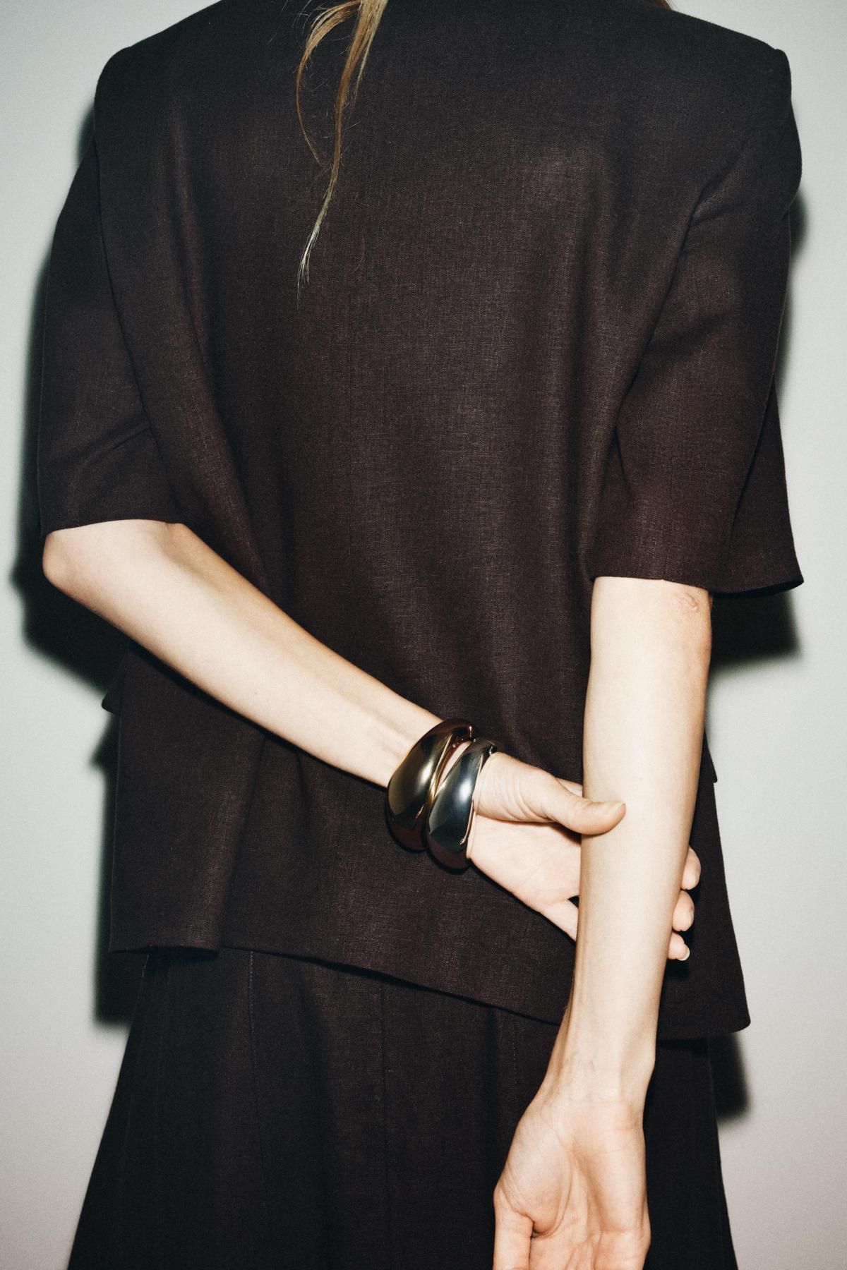 자라 린넨블렌드 오버핏 반팔 테일러드 재킷 8630/385 BROWN - 상세 이미지 4