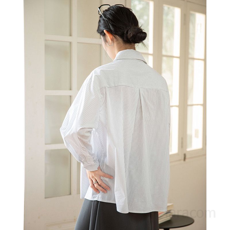 여성 루즈핏 린넨 긴팔 셔츠 여름용 데일리 폴로 칼라 재킷 스타일 시원한 착용감 구김없는 캐주얼 남방 블라우스 - 상세 이미지 5