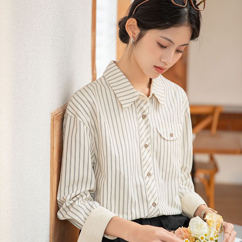 여성 스트라이프 긴팔 루즈핏 셔츠 얇은 폴로 칼라 데일리 캐주얼 스타일 시원한 착용감 여름용 외출 여행 코튼 소재 - 상품 이미지