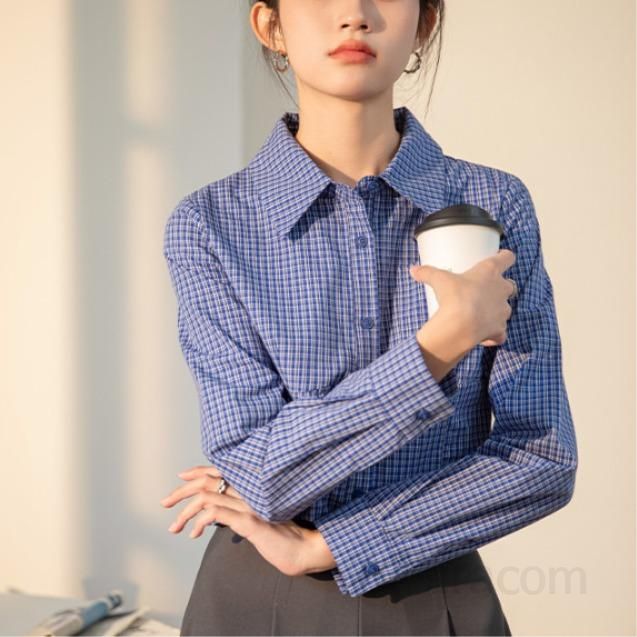 스트라이프 여성 셔츠 루즈핏 긴팔 폴로 칼라 여름 블라우스 구김없는 경량 여성셔츠 데일리 캐주얼 스타일링 편안한 착용감 - 상품 이미지
