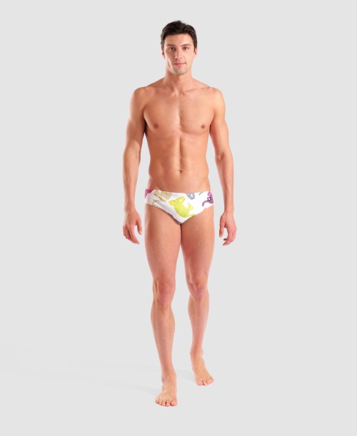 아레나 In The Wild Swimming Brief - 메인 이미지