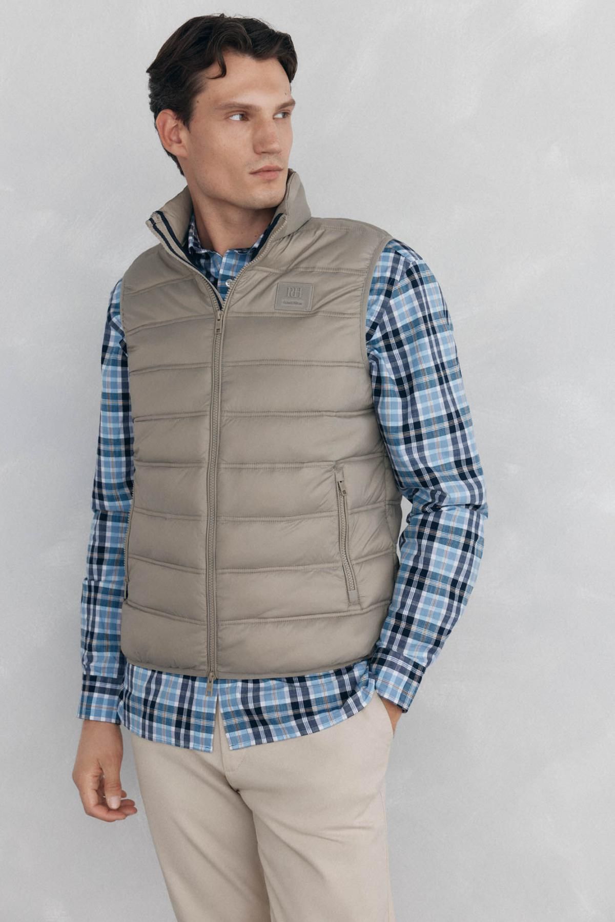 페드로 델 이에로 초경량 패딩 조끼 2712216 BEIGE