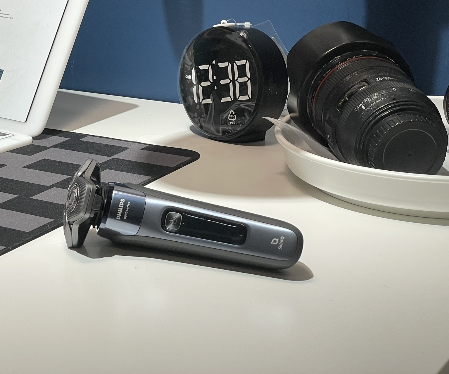 필립스코리아 8000시리즈 아이스블루 S8692/59 남성용 전기면도기 습건식 - 상세 이미지 4