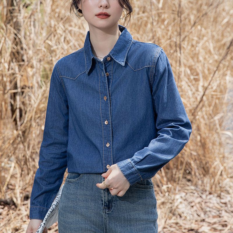 여성 루즈핏 데님 셔츠 심플한 디자인의 올매치 캐주얼 긴팔 탑 봄 여름용 스타일리시한 외출룩 편안한 착용감 데일리 패션 아이템 - 상세 이미지 3