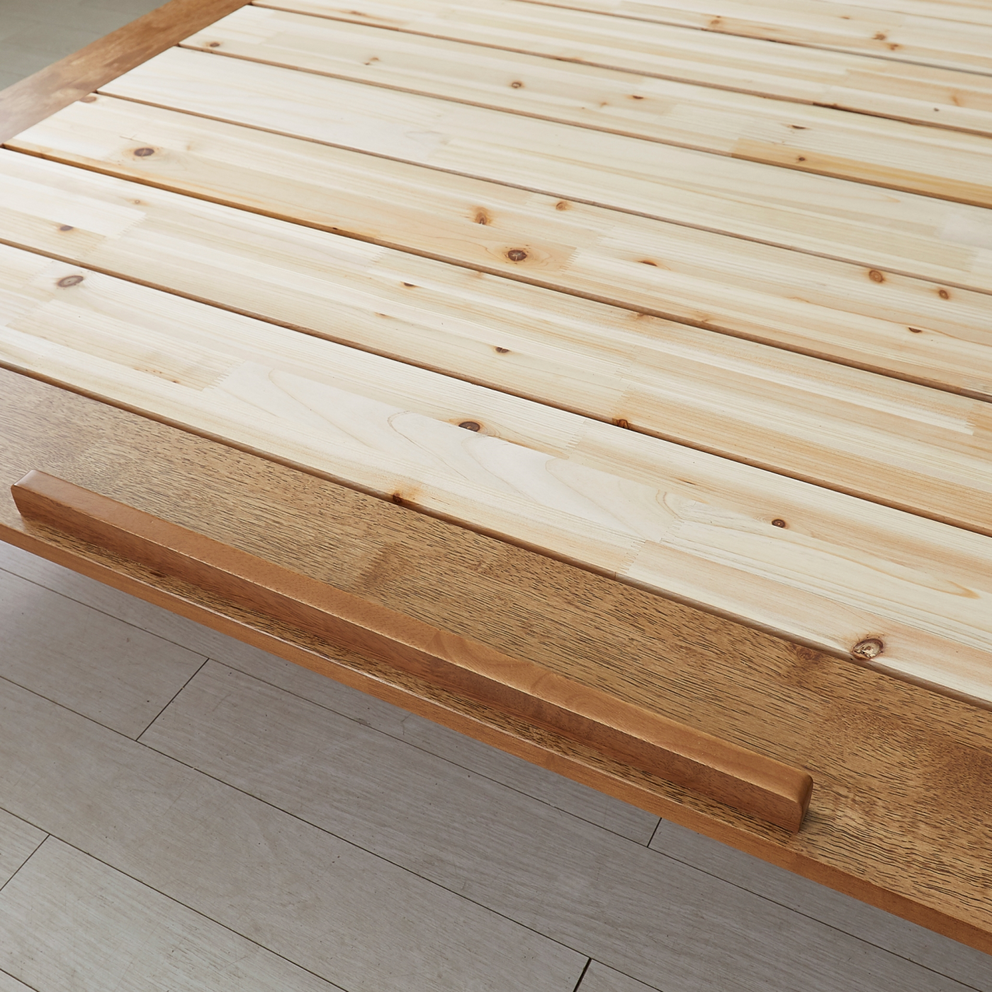 평상형 무헤드 고무나무 원목침대프레임 침대깔판 슈퍼싱글