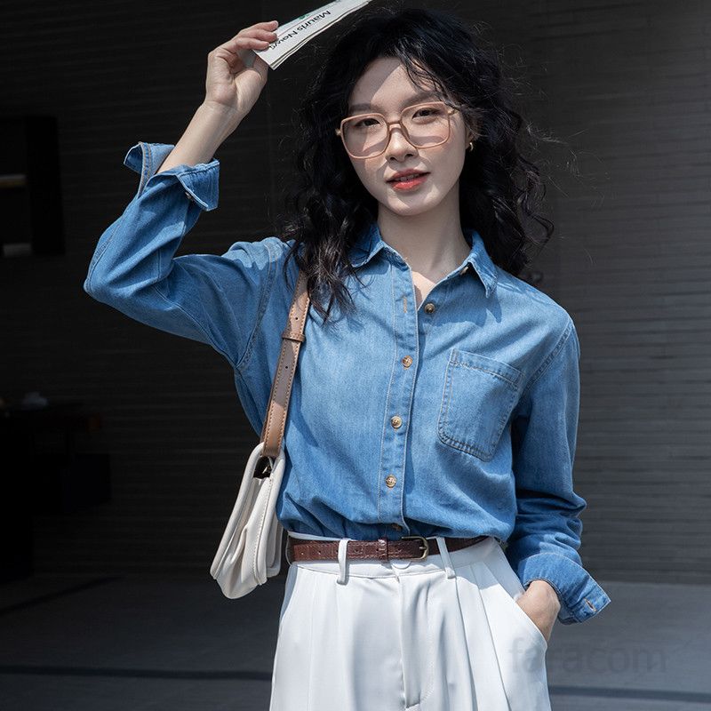 여성 소프트 데님 셔츠 레트로 블루 홍콩 스타일 가을 루즈핏 레이어드용 캐주얼 긴팔 청셔츠 데일리 착용감 편안한 모던한 디자인 쁘띠 탑 - 상품 이미지