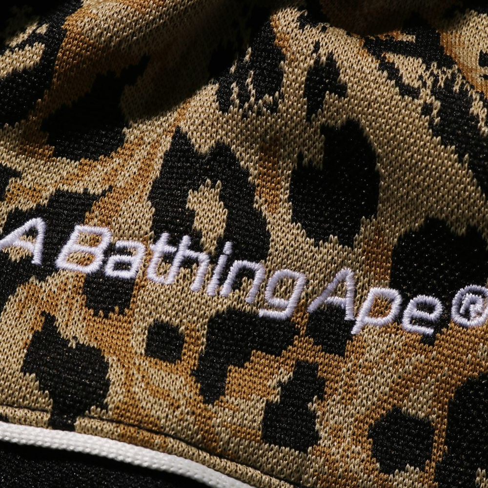 베이프 바지 WILD LEOPARD PATTERN OVERSIZED FIT TRACK PANTS 1L80-152-318 - 상세 이미지 5