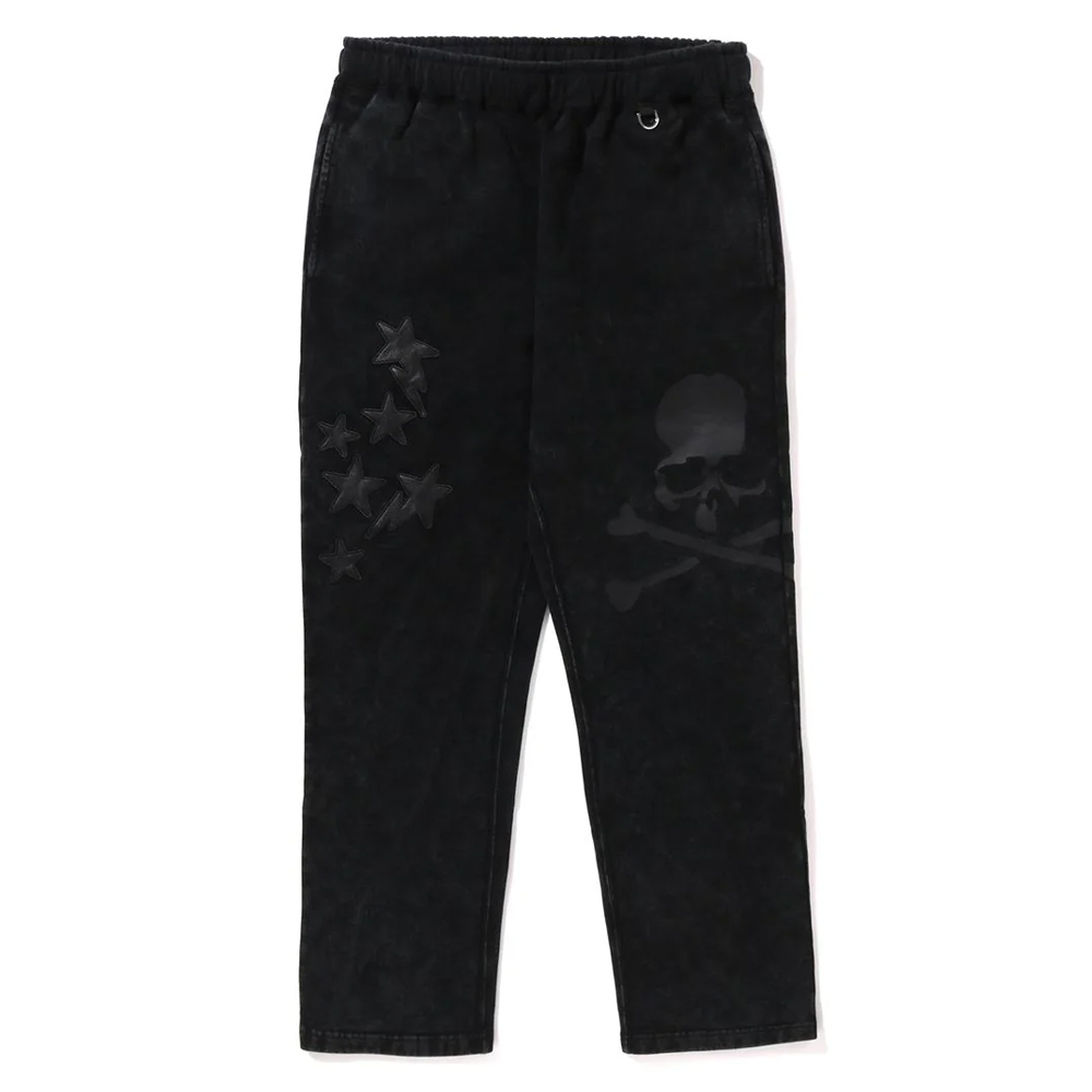 베이프 X MMJ 바지 LEATHER STA PATCH SKULL RELAXED FIT SWEATPANTS 16TH 1L23-152-912 - 상품 이미지