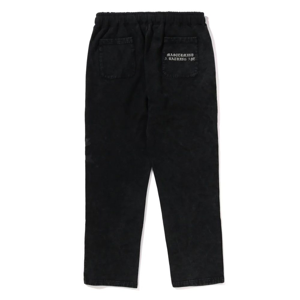 베이프 X MMJ 바지 LEATHER STA PATCH SKULL RELAXED FIT SWEATPANTS 16TH 1L23-152-912 - 상세 이미지 2