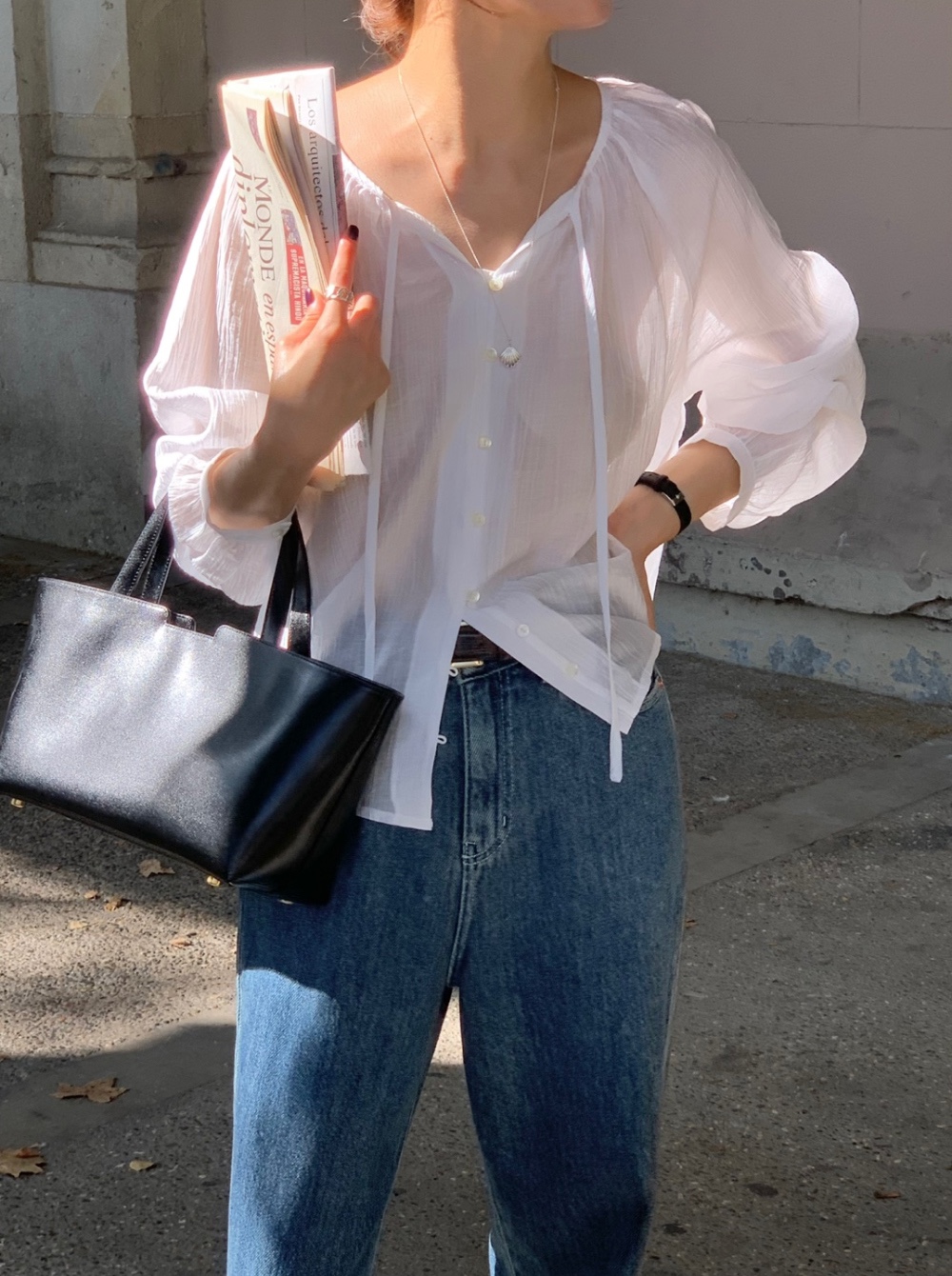 로맨틱 무지 셔링 단추 블라우스 끈 루즈핏 가을 데일리룩 3color - 상세 이미지 3