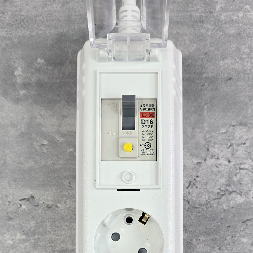 제로갭 고용량 멀티탭 4000W 슬림 납작 멀티탭 누전차단 안전 2구 50cm, 화이트, 1개 이미지 4