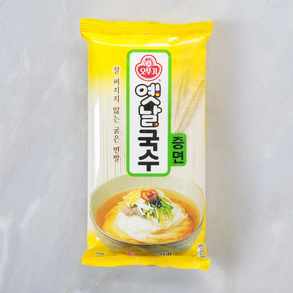 메가마트 오뚜기 옛날 국수 중면 9인분 900g - 상품 이미지