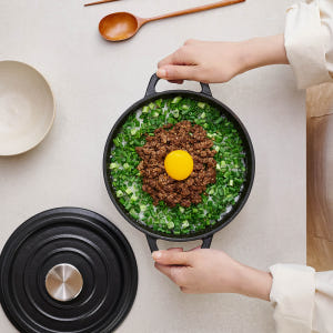 르메이드 무쇠 냄비 세트 인덕션 솥밥 전골 무쇠솥 주물 양수냄비 매트 블... 실사용 후기 | 효과 있을까? - 상품 이미지 1