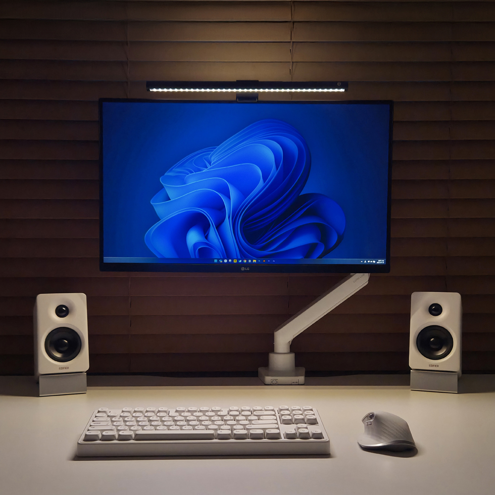 루나랩 스탠드 독서등 책상 조명 모니터 LED 베이직 제품 이미지