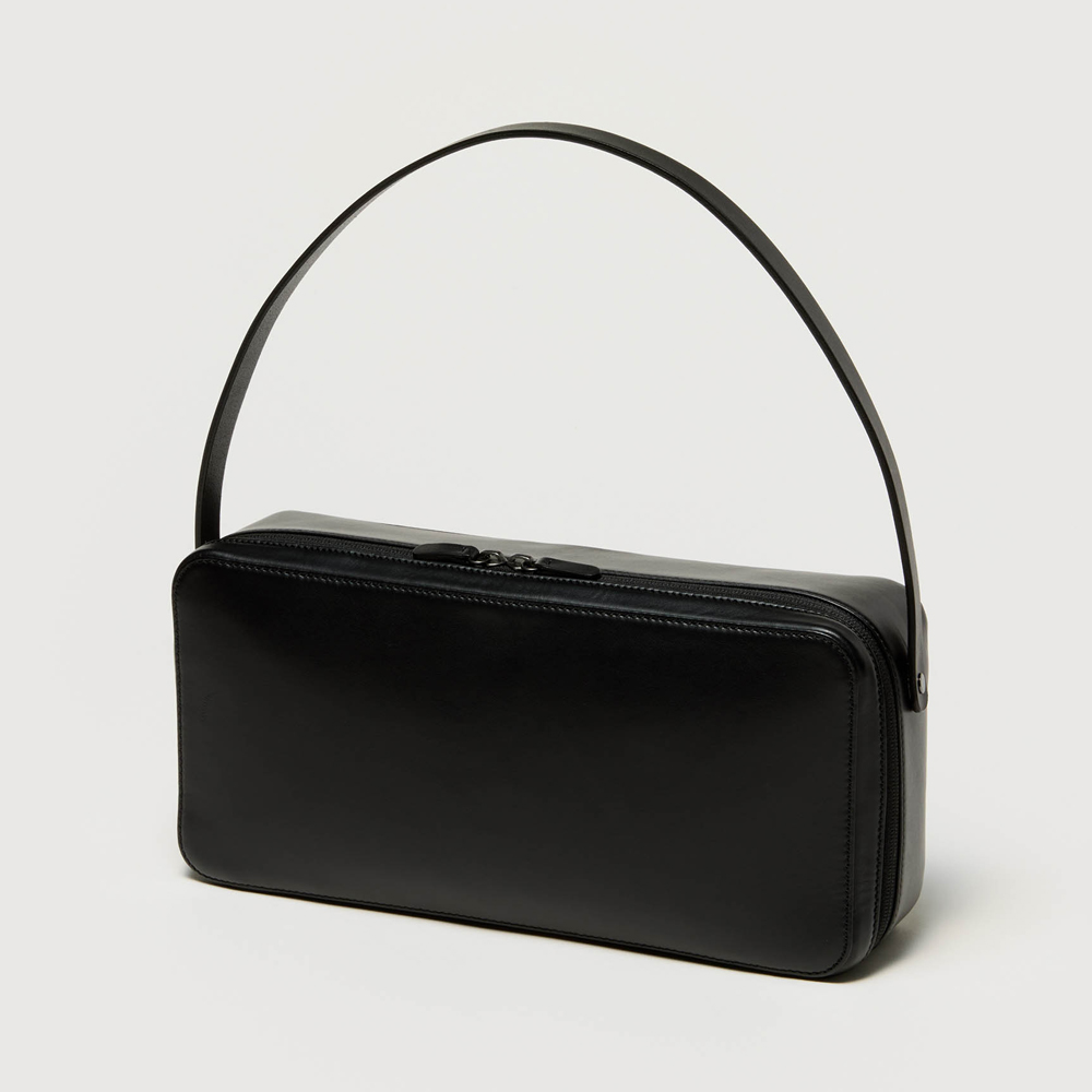 오라리 X AETA 우먼즈 숄더백 LEATHER SQUARE BAG - 상세 이미지 2