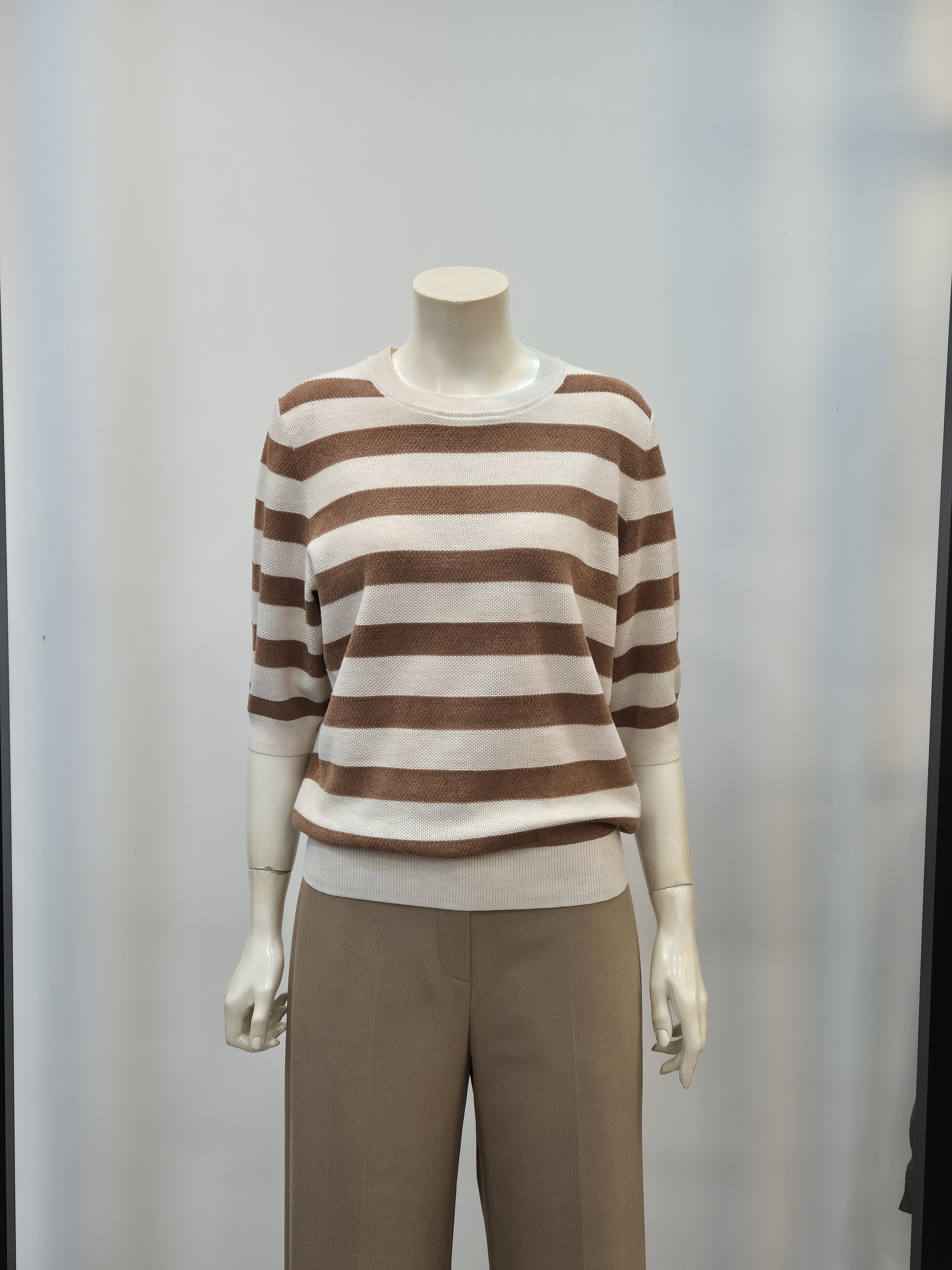 쉬즈미스 라운드넥 스트라이프 가을 5부 니트 P32040